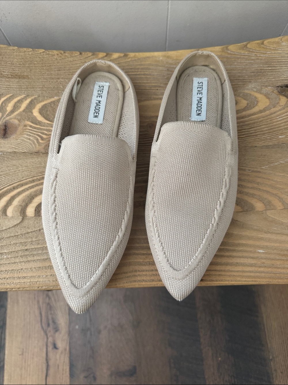 Steve Madden Beige Knit Pointed Slip-On Loafers Size 8